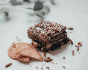 Read more about the article Quick and Easy Coconut Chocolate Bars
