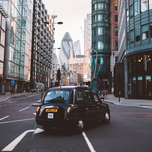 Taxi in London - Where to go in Europe